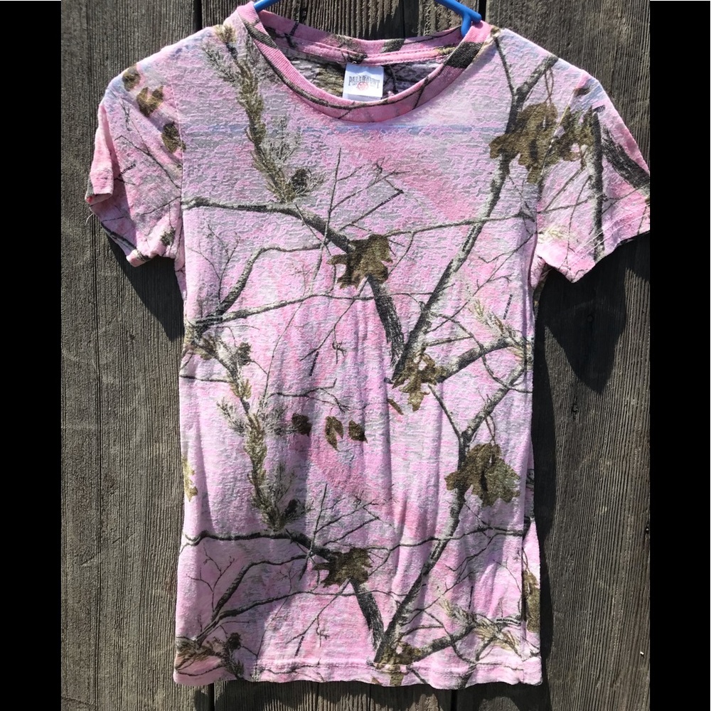 Small Pink camo tee!